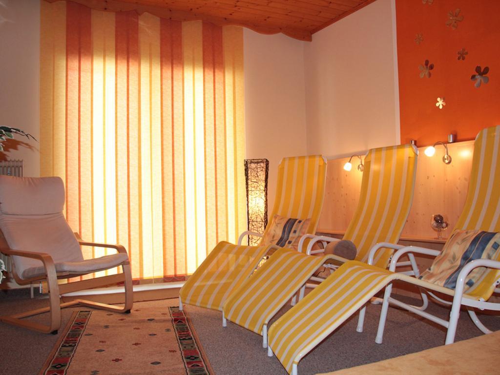 Pension & Ferienwohnung Sonnleiten Gnesau エクステリア 写真