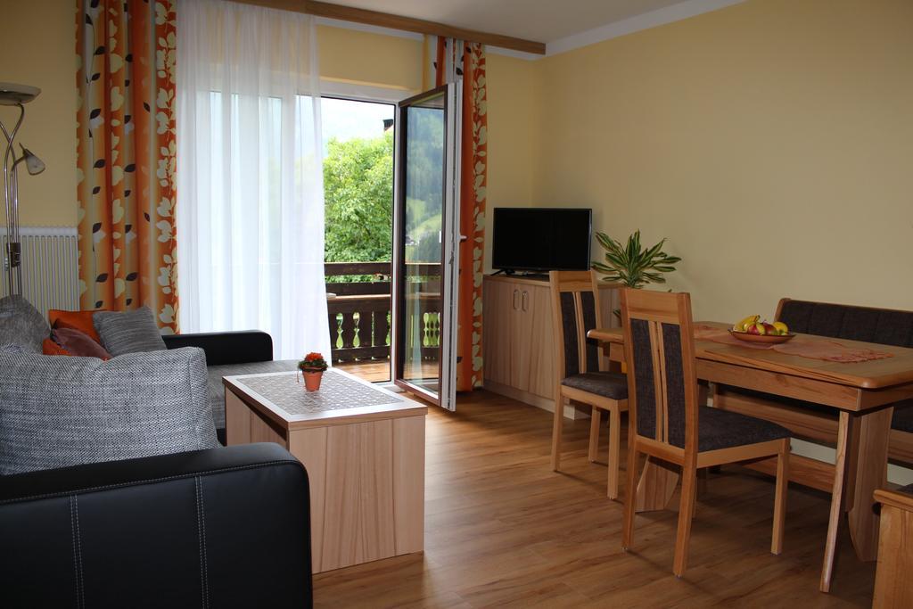 Pension & Ferienwohnung Sonnleiten Gnesau 部屋 写真